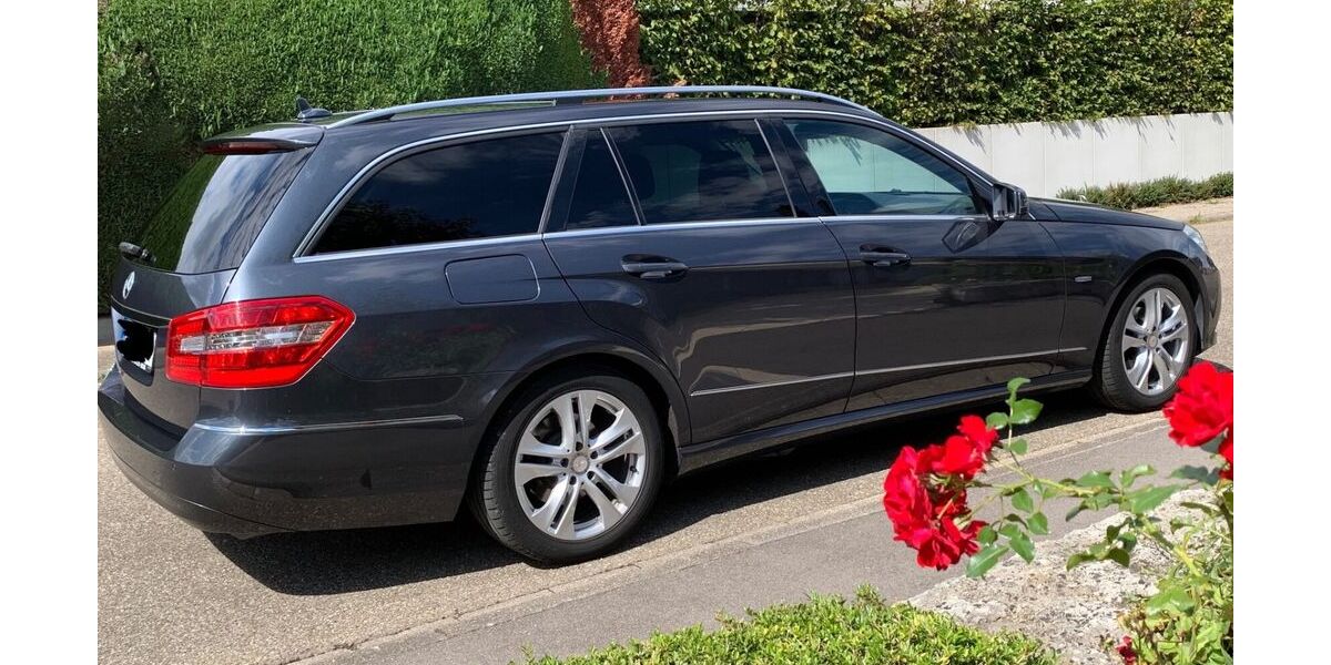 Mercedes-Benz E 200 177.000 km 10.200 &euro; Bretten 75015