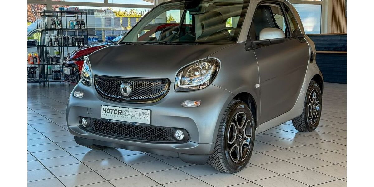 Smart ForTwo 41.600 km 9.990 &euro; Lauffen a.N. 74348