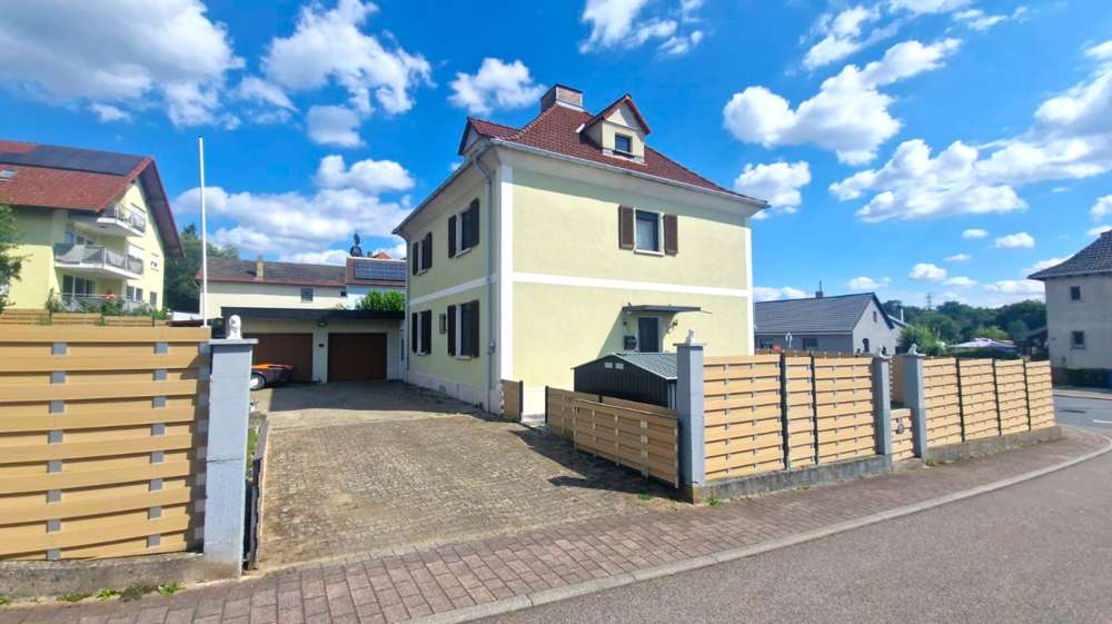 Einfamilienhaus Neckarzimmern - 5.5 Zimmer, 168 m&sup2;, 399.000&euro; | Angebot:21654286