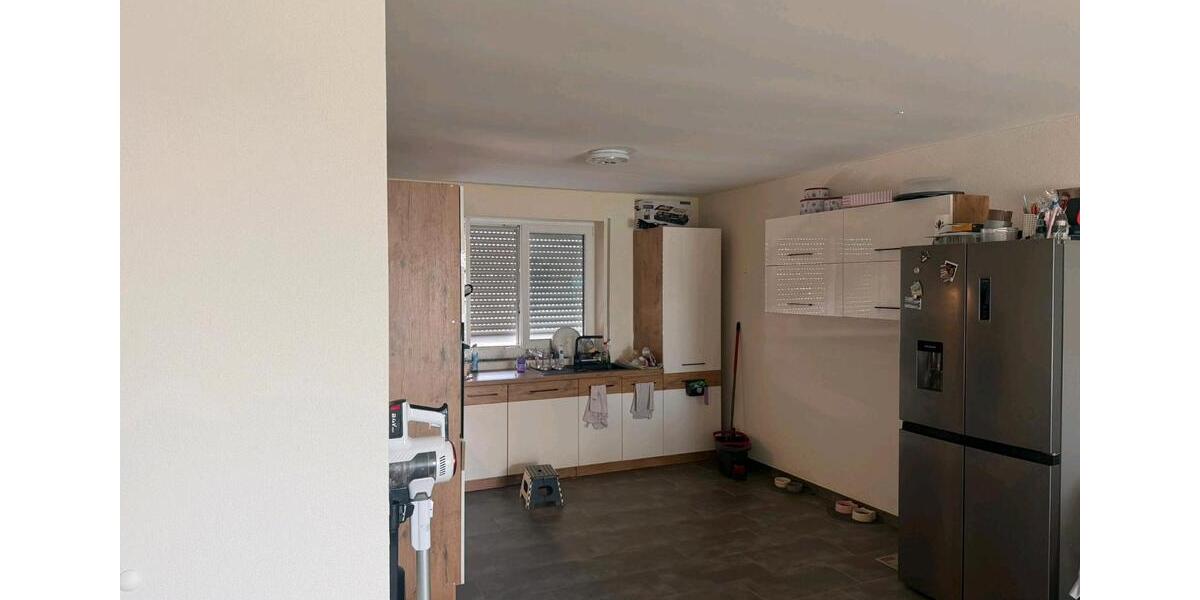 Dachgeschoßwohnung Hüffenhardt - 4 Zimmer, 120 m&sup2;, 1.510&euro; | Angebot:25930084