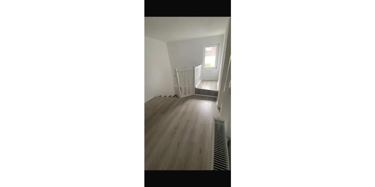Maisonettenwohnung Eberdingen - 4 Zimmer, 100 m&sup2;, 1.150&euro; | Angebot:25902097