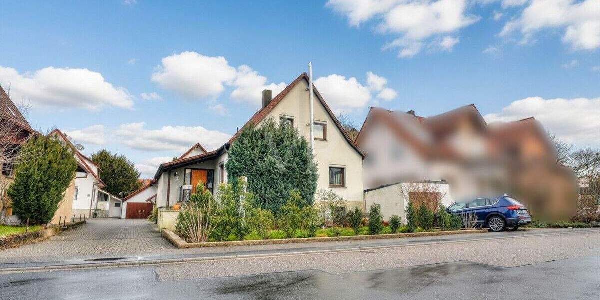 Einfamilienhaus Weinsberg - 4 Zimmer, 90 m&sup2;, 395.000&euro; | Angebot:25775710
