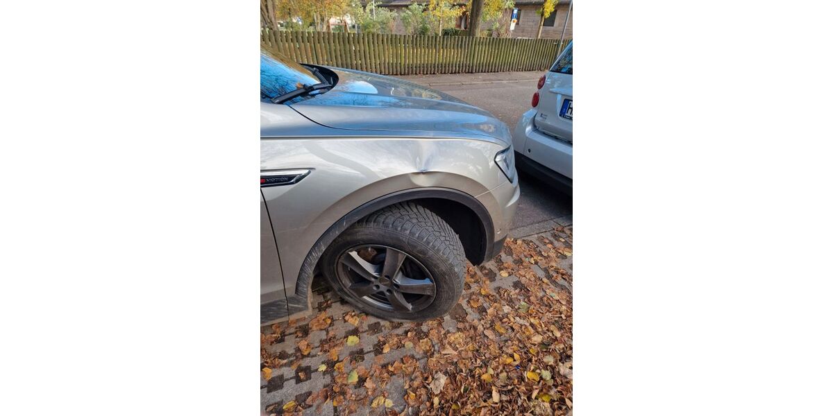 VW Tiguan 130.000 km 20.500 &euro; Leingarten 74211