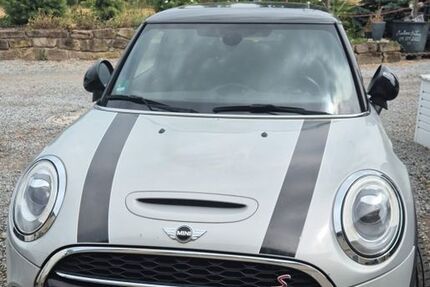 Mini Cooper SD 99.433 km 17.500 &euro; Ilsfeld 74360