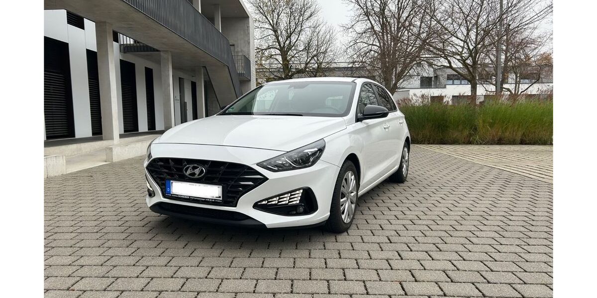 Hyundai i30 39.750 km 15.590 &euro; Heilbronn 74074