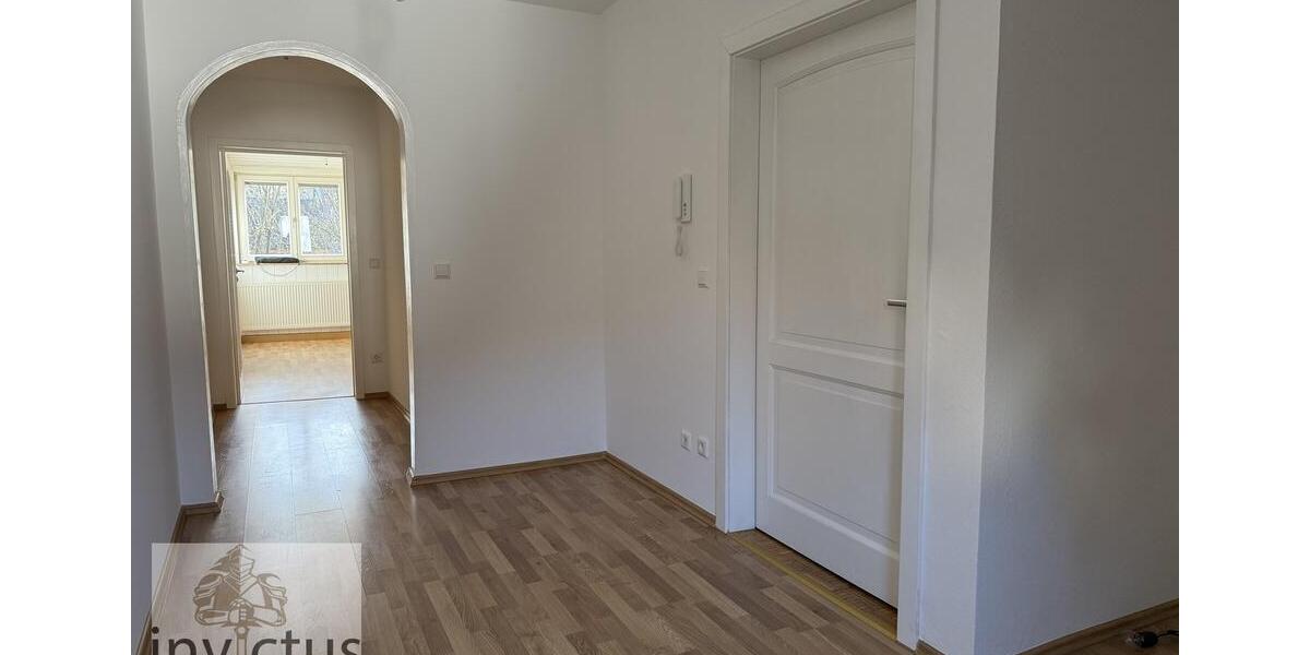 Etagenwohnung Bad Wimpfen - 2.5 Zimmer, 88 m&sup2;, 990&euro; | Angebot:24625247