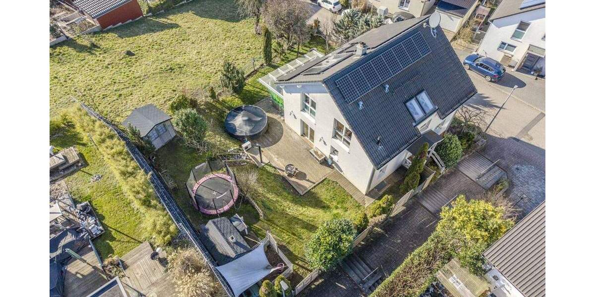 Einfamilienhaus Ilsfeld / Auenstein Auenstein - 6 Zimmer, 136 m&sup2;, 749.000&euro; | Angebot:25802180