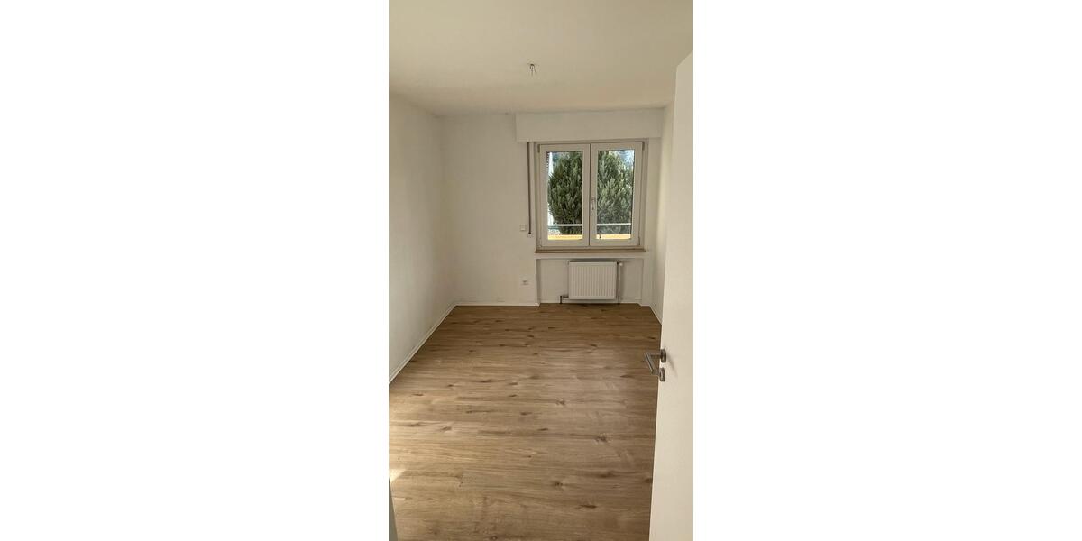 Erdgeschoßwohnung Bietigheim-Bissingen Bissingen - 3 Zimmer, 80 m&sup2;, 1.050&euro; | Angebot:25298764