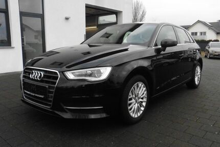 Audi A3 87.800 km 15.990 &euro; Bad-Friedrichshall 74177