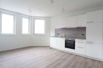 Wohnung Sinsheim - 2 Zimmer, 62 m&sup2;, 868&euro; | Angebot:24438386