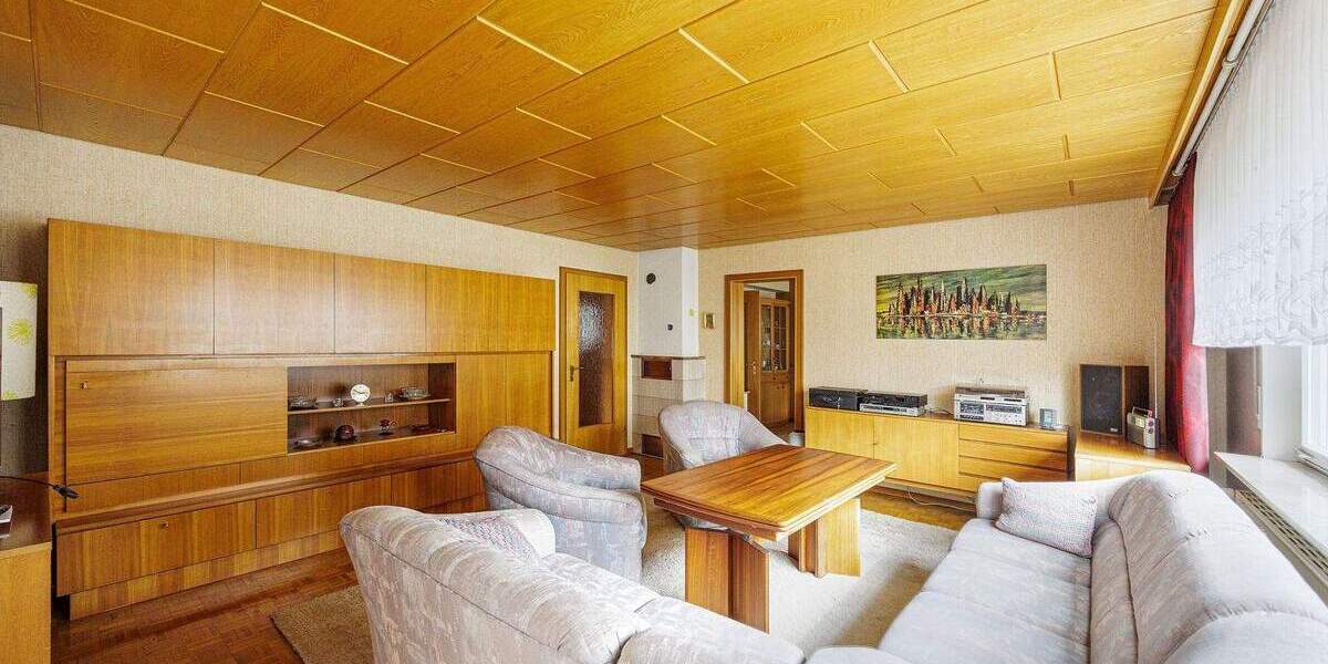 Einfamilienhaus Löchgau - 6 Zimmer, 157 m&sup2;, 448.000&euro; | Angebot:25697952