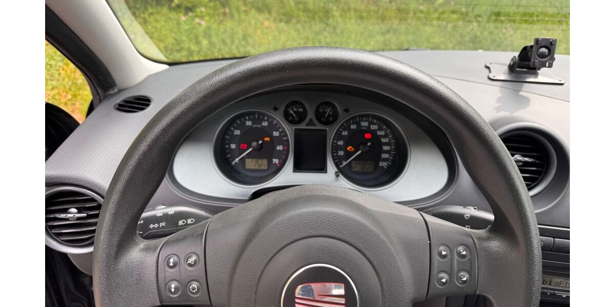 Seat Ibiza 140.800 km 2.900 &euro; Bretten 75015