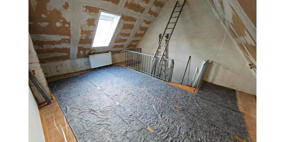 Maisonettenwohnung Brackenheim - 4.5 Zimmer, 100 m&sup2;, 1.400&euro; | Angebot:25844607