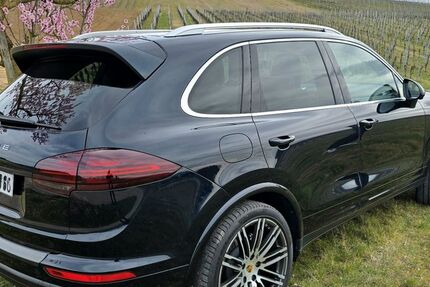 Porsche Cayenne 236.000 km 38.000 &euro; Flein 74223