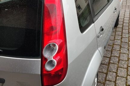 Ford Fiesta 254.000 km 799 &euro; Sulzfeld 75056