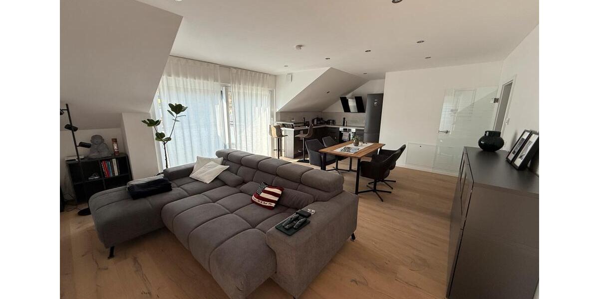 Dachgeschoßwohnung Sinsheim - 3 Zimmer, 87 m&sup2;, 419.000&euro; | Angebot:25756259
