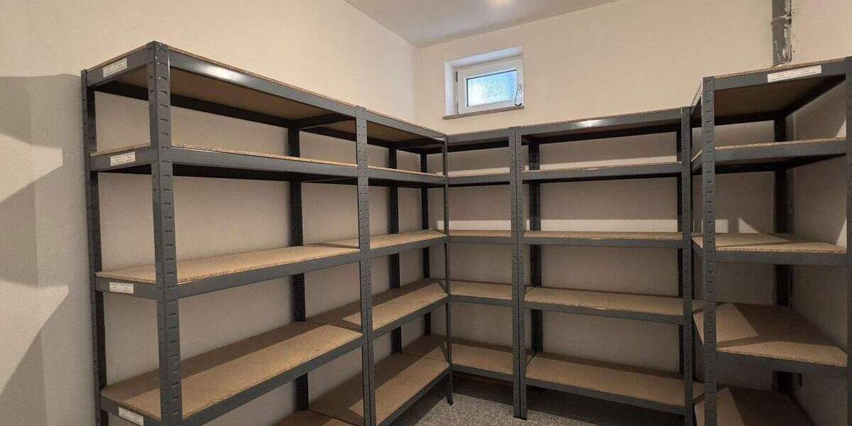 Einfamilienhaus Neckarzimmern - 6 Zimmer, 315 m&sup2;, 2.600&euro; | Angebot:25757028