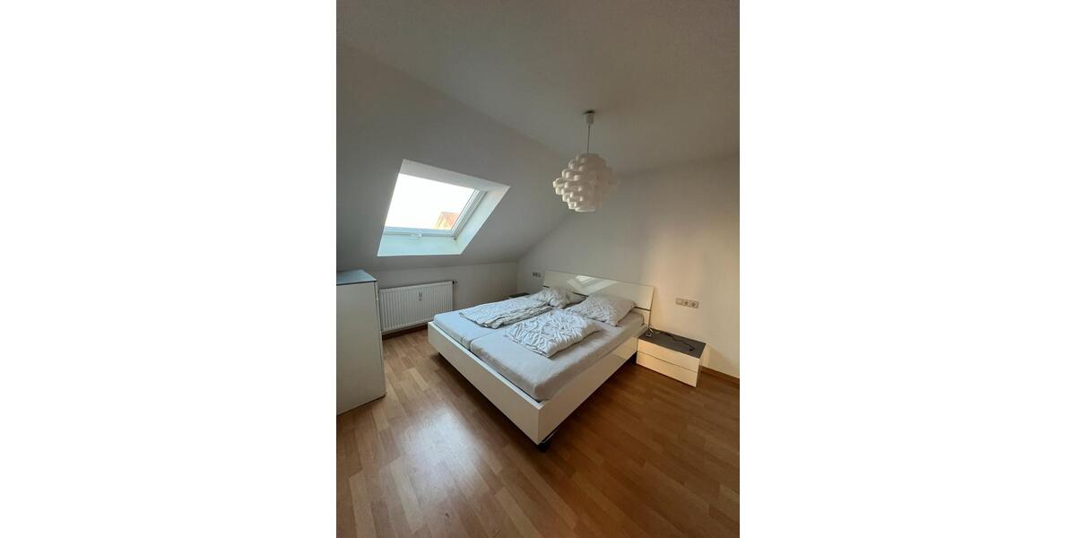 Dachgeschoßwohnung Bad Friedrichshall - 2.5 Zimmer, 56 m&sup2;, 930&euro; | Angebot:26007799