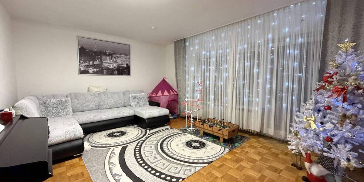 Etagenwohnung Sandhausen - 3 Zimmer, 83 m&sup2;, 215.000&euro; | Angebot:26788184