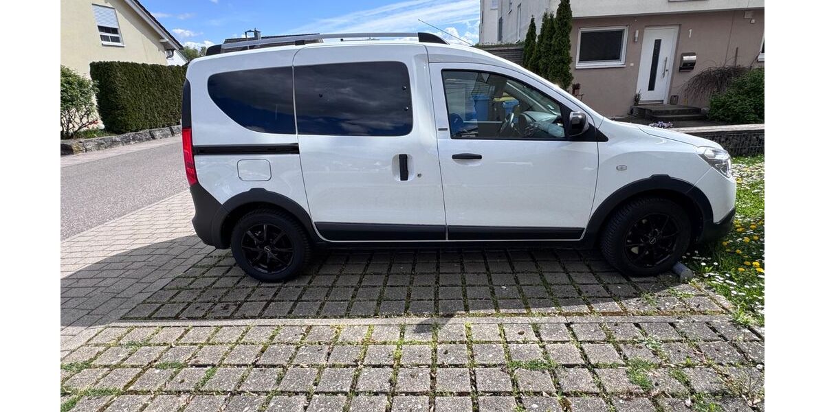 Dacia Dokker 93.500 km 8.999 &euro; Untergruppenbach 74199