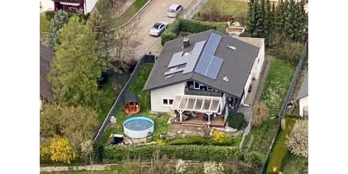 Einfamilienhaus Sinsheim Reihen - 8 Zimmer, 243 m&sup2;, 687.000&euro; | Angebot:25731533