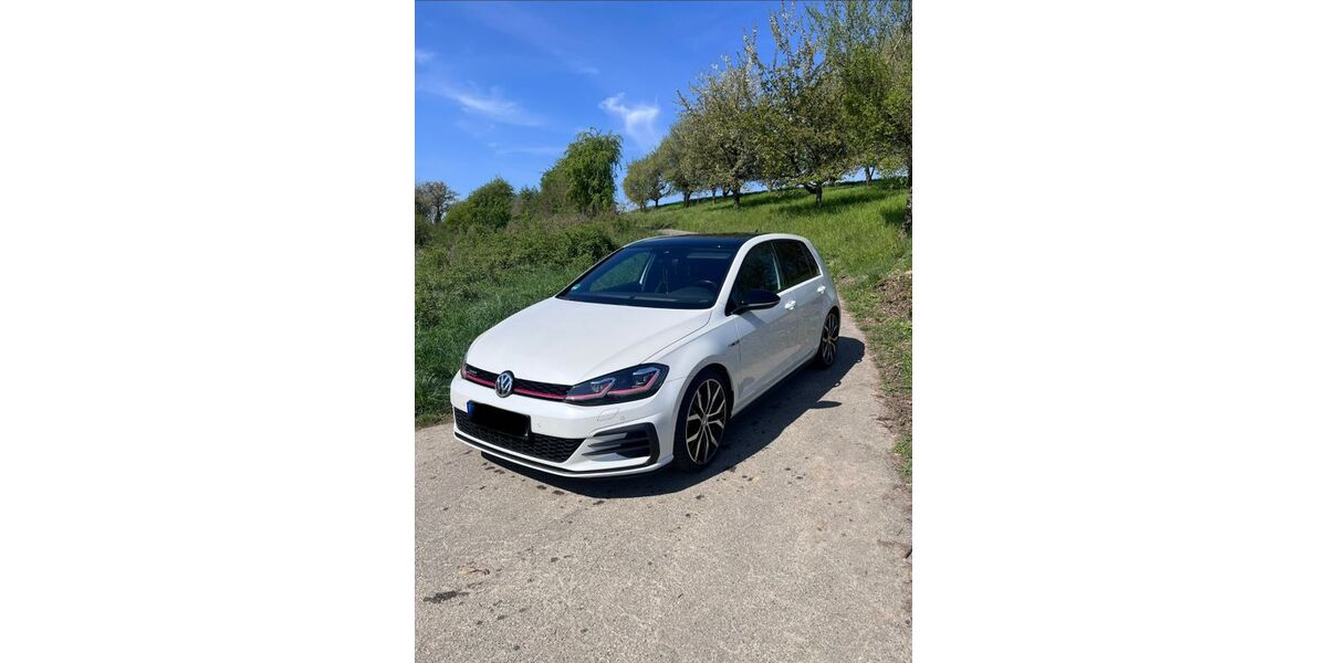 VW Golf 77.000 km 19.699 &euro; Bruchsal 76646