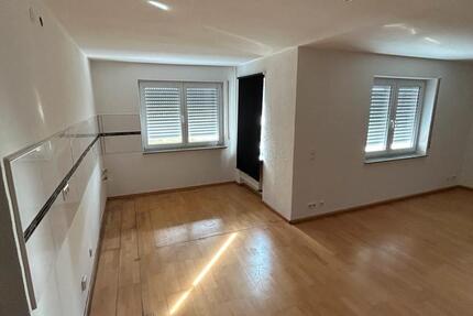 Wohnung Heilbronn Kernstadt - 2 Zimmer, 60 m&sup2;, 650&euro; | Angebot:26505612