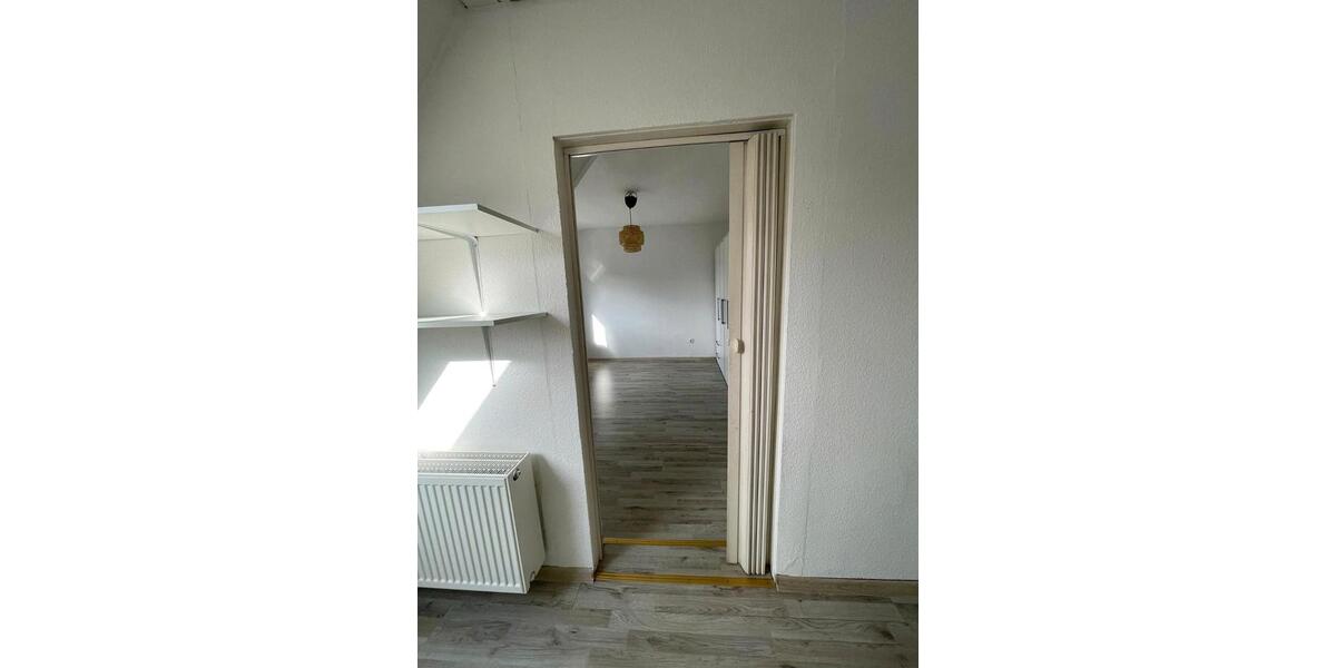 Etagenwohnung Leimen - 2 Zimmer, 135 m&sup2;, 650&euro; | Angebot:25658007