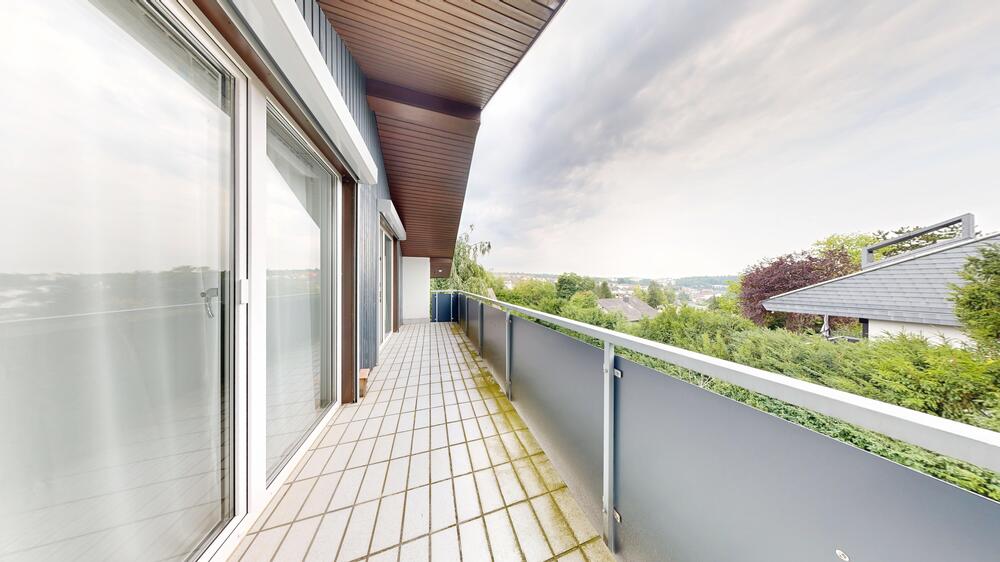 Exklusives, großes Einfamilienhaus in guter und ruhiger Ortsrand-Lage - Einfamilienhaus Eisingen | Angebot:22457254