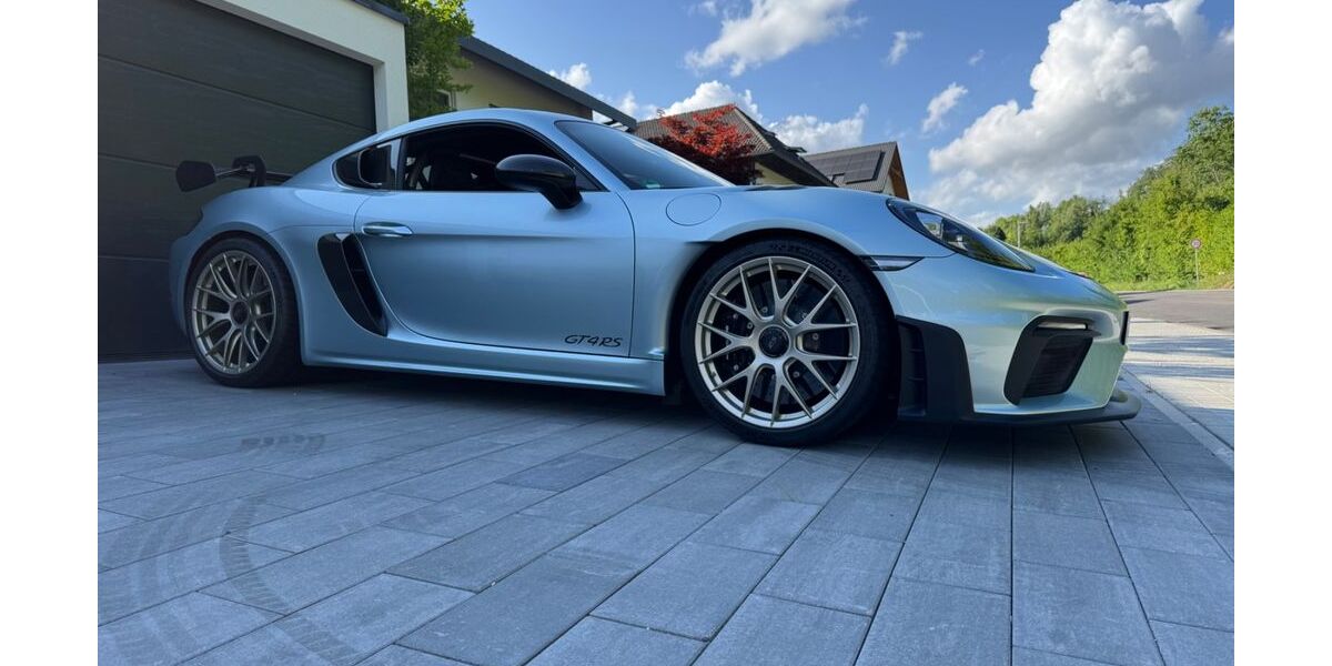 Porsche Cayman 4.000 km 177.500 &euro; Bruchsal 76646
