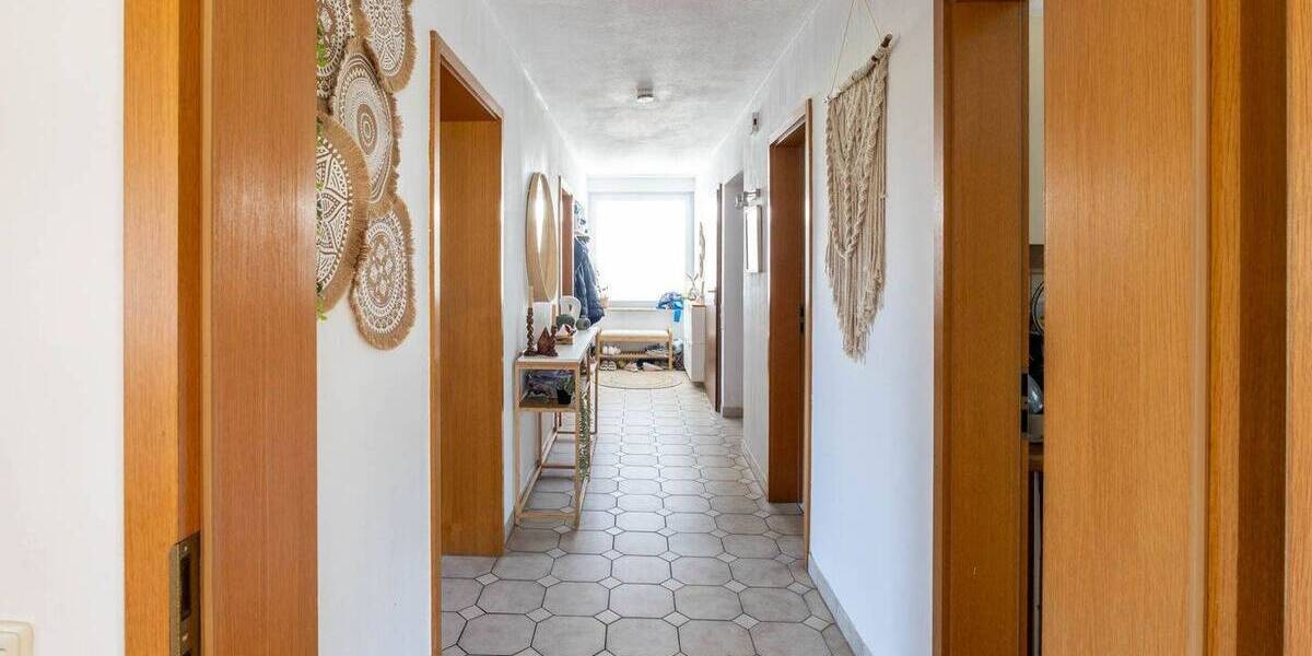 Mehrfamilienhaus, Wohnhaus Bietigheim-Bissingen Bietigheim - 9 Zimmer, 242 m&sup2;, 1.095.000&euro; | Angebot:25728651