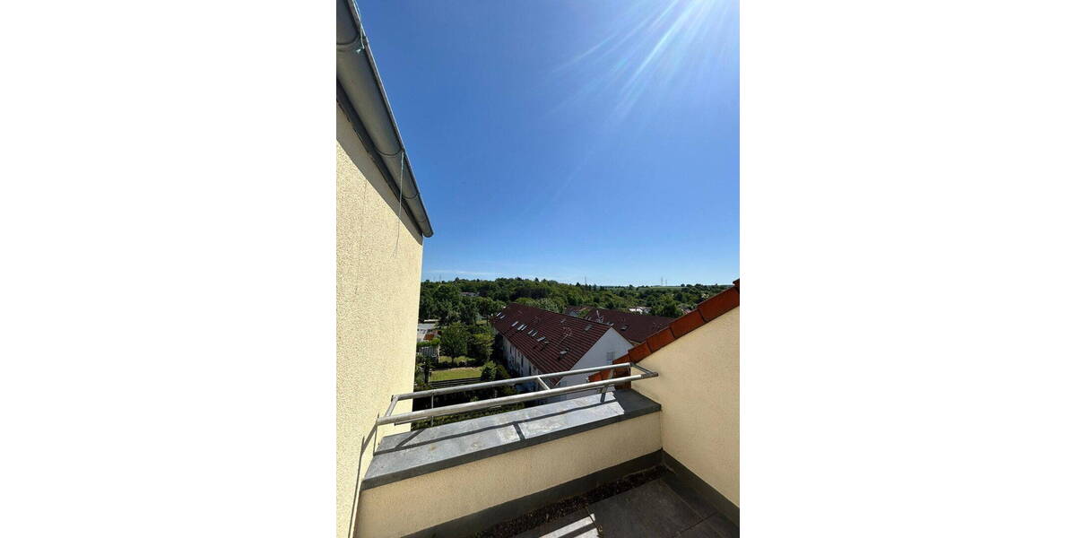 Etagenwohnung Bretten - 3 Zimmer, 80 m&sup2;, 970&euro; | Angebot:26770451