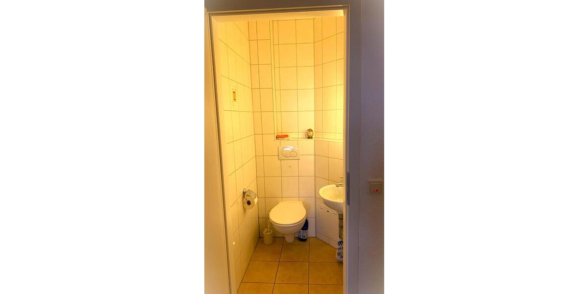 Dachgeschoßwohnung Bad Rappenau - 3.5 Zimmer, 81 m&sup2;, 360.000&euro; | Angebot:25794304