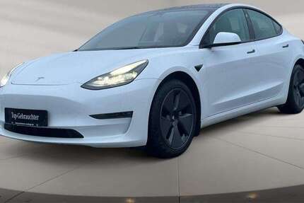 Tesla Model 3 68.737 km 28.498 &euro; Neckarsulm-Obereisesheim 74172