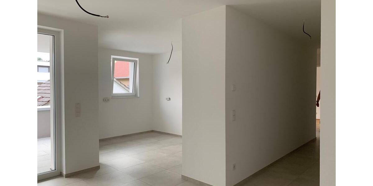 Etagenwohnung Sinsheim - 3.5 Zimmer, 106 m&sup2;, 1.380&euro; | Angebot:25225409