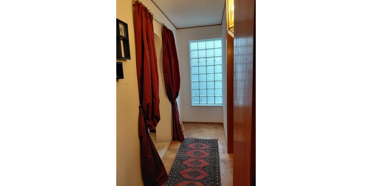 Einfamilienhaus Knittlingen - 6 Zimmer, 150 m&sup2;, 420.000&euro; | Angebot:25972197