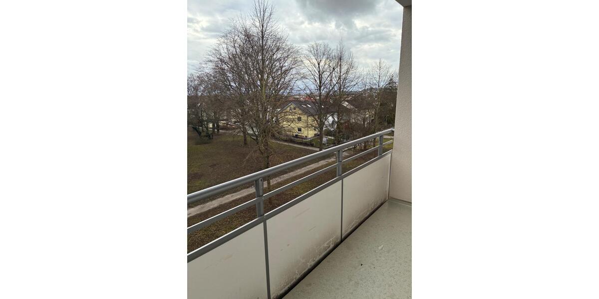 Etagenwohnung Heilbronn Böckingen - 3 Zimmer, 75 m&sup2;, 1.200&euro; | Angebot:25353987