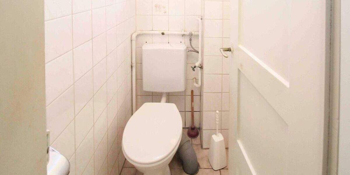 Einfamilienhaus Güglingen - 6 Zimmer, 149 m&sup2;, 299.000&euro; | Angebot:25749592