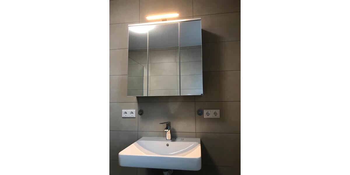 Etagenwohnung Bad Schönborn - 3 Zimmer, 81 m&sup2;, 1.350&euro; | Angebot:25280238