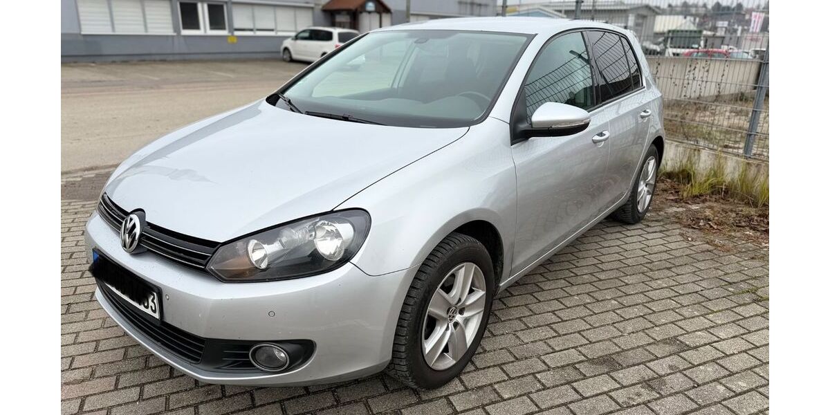 VW Golf 205.000 km 2.800 &euro; Sinsheim 74889