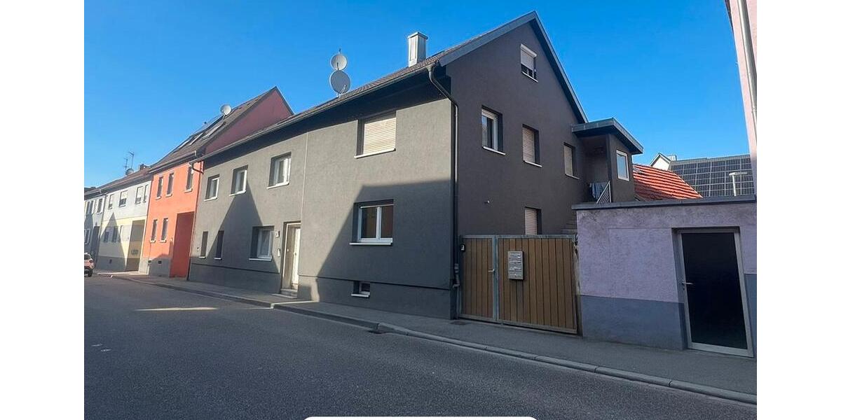Mehrfamilienhaus, Wohnhaus Kraichtal - 12 Zimmer, 327 m&sup2;, 469.000&euro; | Angebot:26043892