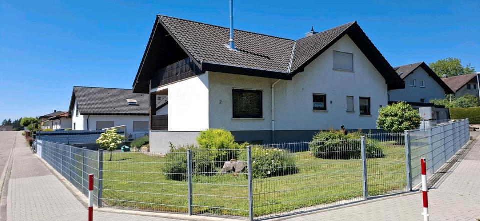 Mehrfamilienhaus, Wohnhaus Kraichtal - 8 Zimmer, 200 m&sup2;, 479.000&euro; | Angebot:26795036