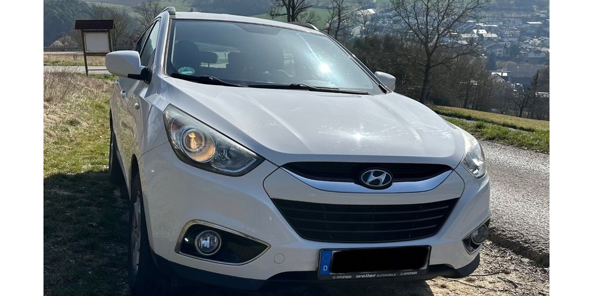 Hyundai ix35 89.000 km 8.250 &euro; Eberdingen 71735