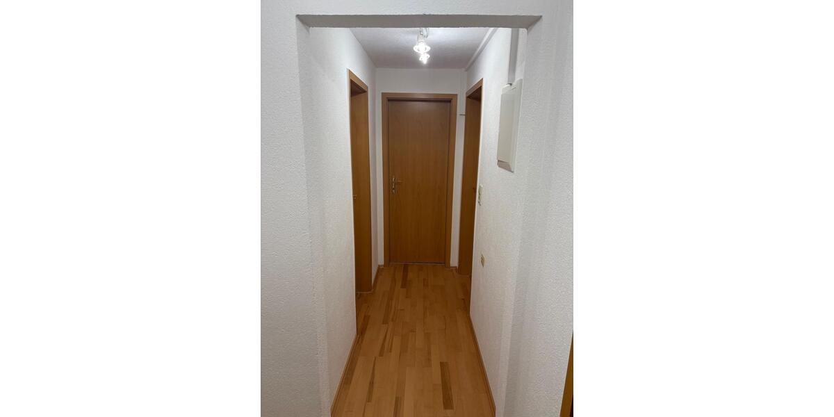 Etagenwohnung Sersheim - 2 Zimmer, 59 m&sup2;, 750&euro; | Angebot:25292631