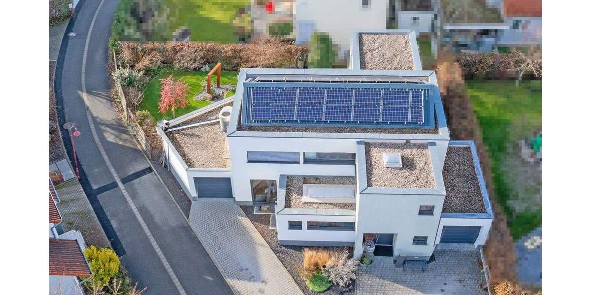 Einfamilienhaus Malsch - 8 Zimmer, 198 m&sup2;, 1.250.000&euro; | Angebot:25815989