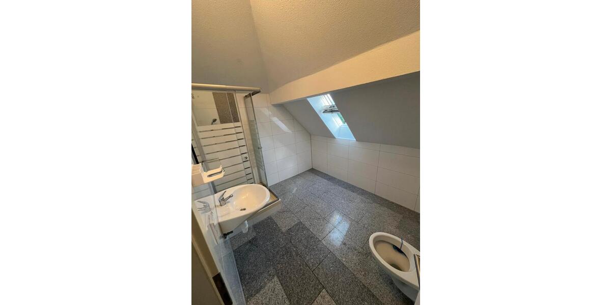 Dachgeschoßwohnung Heilbronn Kernstadt - 3 Zimmer, 80 m&sup2;, 1.100&euro; | Angebot:25544587