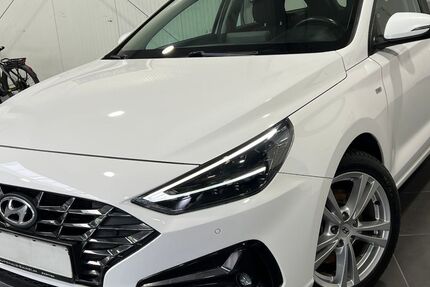 Hyundai i30 131.000 km 10.995 &euro; Bretten 75015