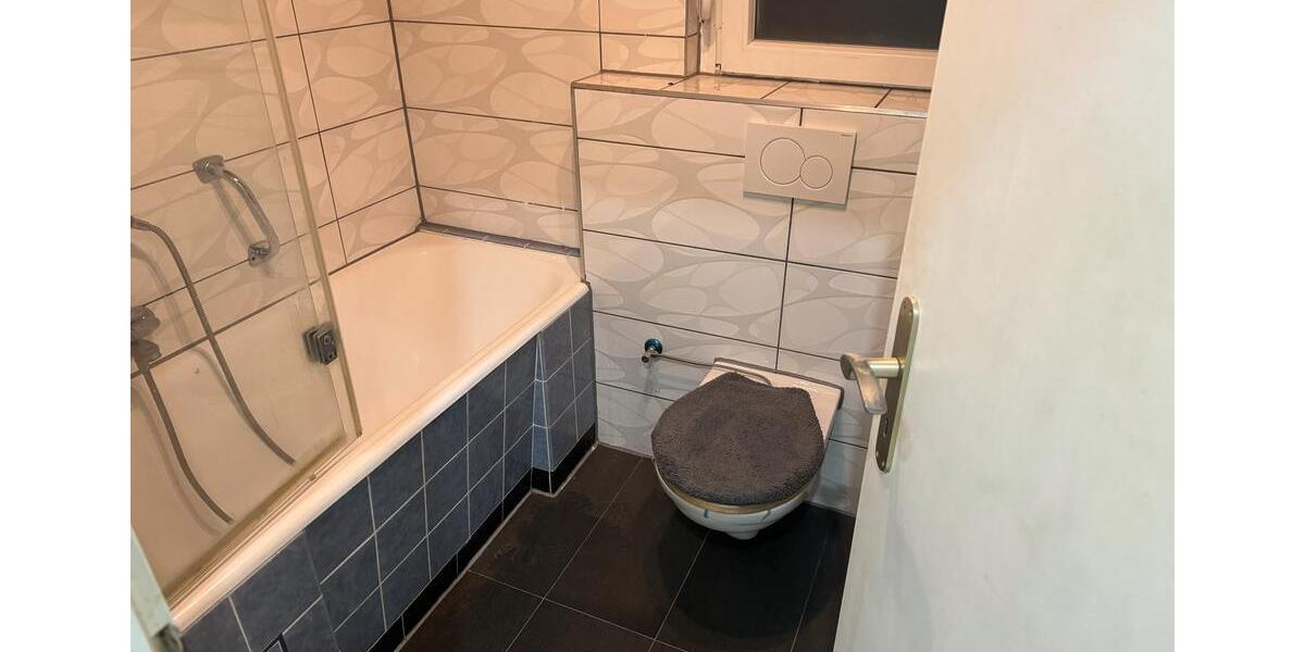 Etagenwohnung Mühlacker - 3 Zimmer, 90 m&sup2;, 850&euro; | Angebot:25903884