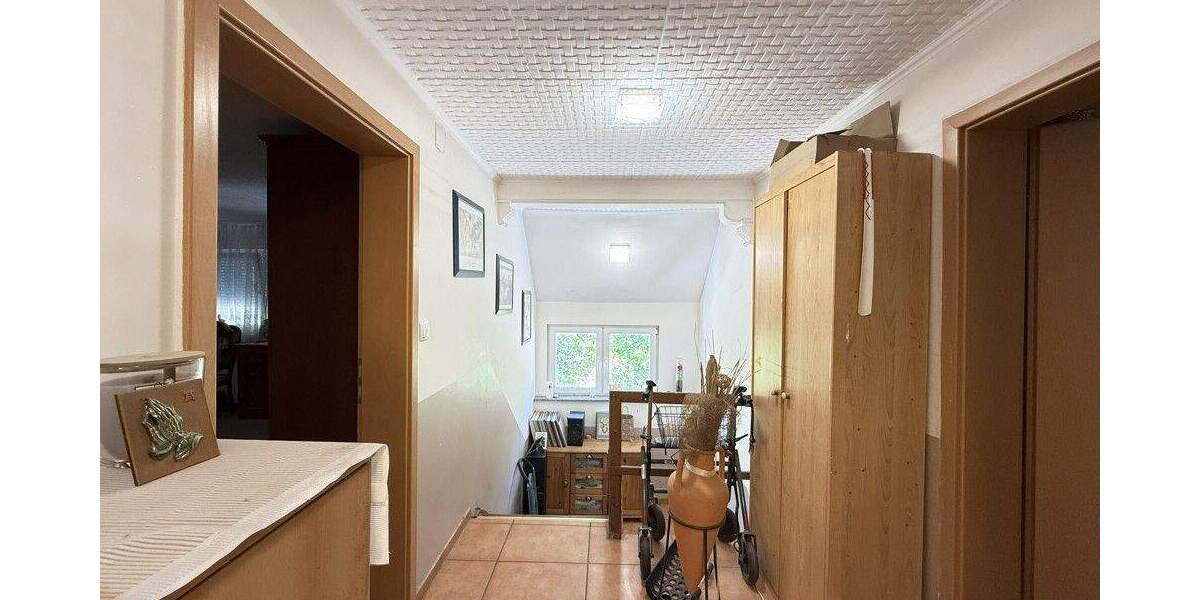 Einfamilienhaus Schwaigern / Massenbach Massenbach - 6 Zimmer, 138 m&sup2;, 349.000&euro; | Angebot:25697221