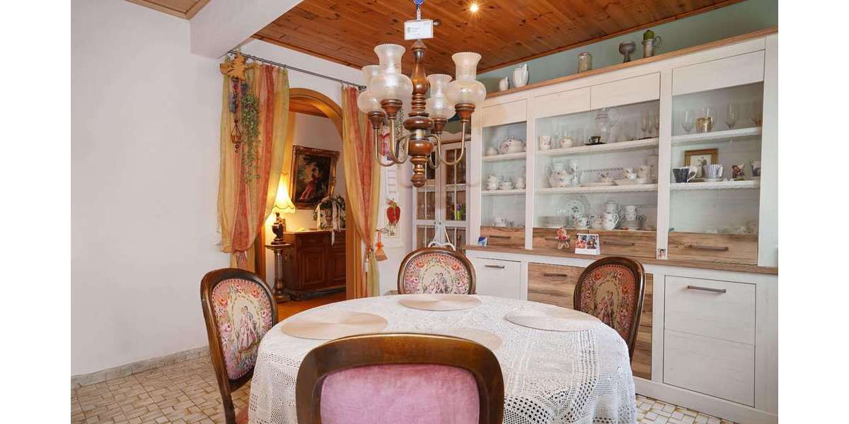 Etagenwohnung Bretten - 3 Zimmer, 89 m&sup2;, 284.900&euro; | Angebot:25863386